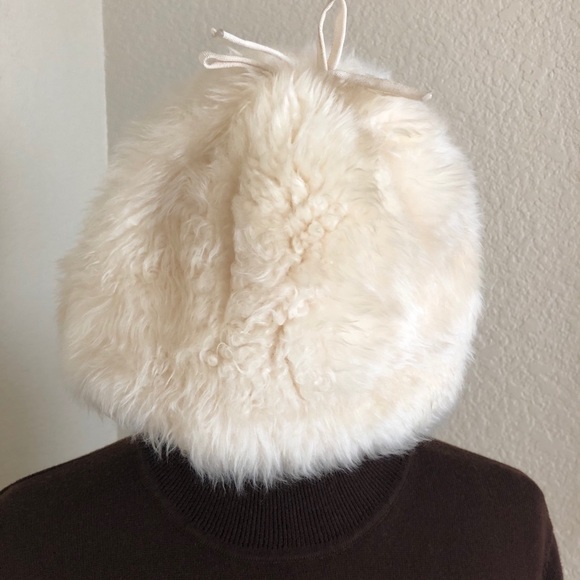 Vintage 60’s Genuine Tuscan Lamb Fur Hat main image 5